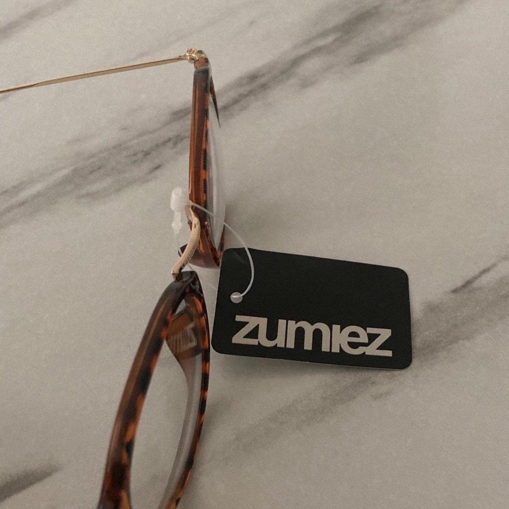ME Makeover Essentials Tortoise Oval Glasses with Gold Bridge - Picture 12 of 16